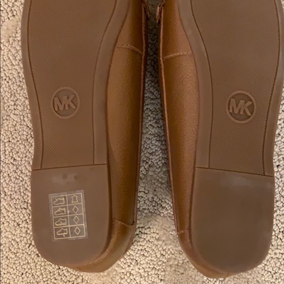 Size 6 Left!Price is LOW ❤️NWOT- Michael Kors, - Picture 4 of 7